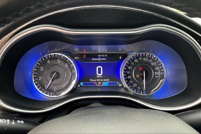 2016 Chrysler 200 C