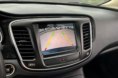 2016 Chrysler 200 C