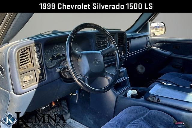 1999 Chevrolet Silverado 1500 LS