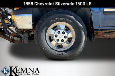 1999 Chevrolet Silverado 1500 LS