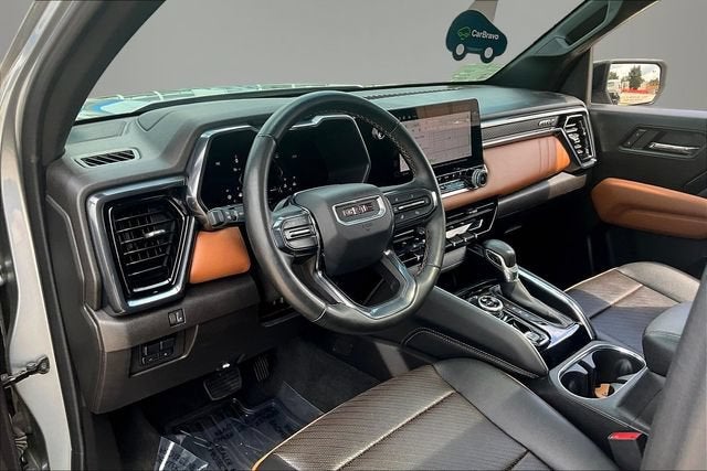 2023 GMC Canyon 4WD AT4