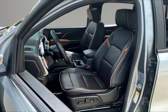 2023 GMC Canyon 4WD AT4
