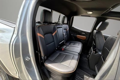 2023 GMC Canyon 4WD AT4