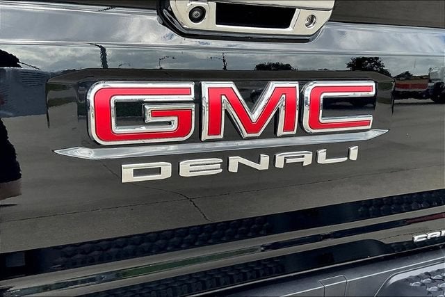 2024 GMC Canyon Denali