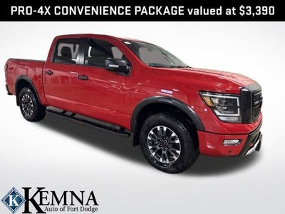 2024 Nissan TITAN Crew Cab PRO-4X 4x4