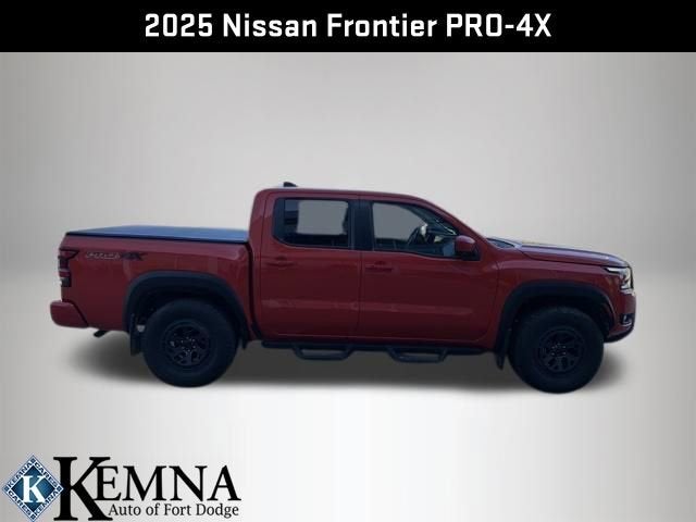 2025 Nissan Frontier Crew Cab PRO-4X 4x4