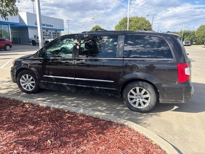 2014 Chrysler Town & Country Touring