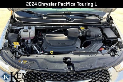 2024 Chrysler Pacifica Touring L AWD