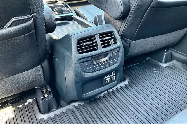2023 Honda Passport AWD Elite