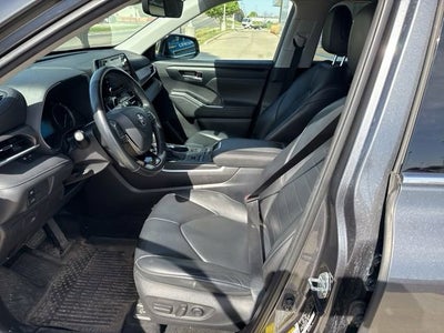 2020 Toyota Highlander XLE