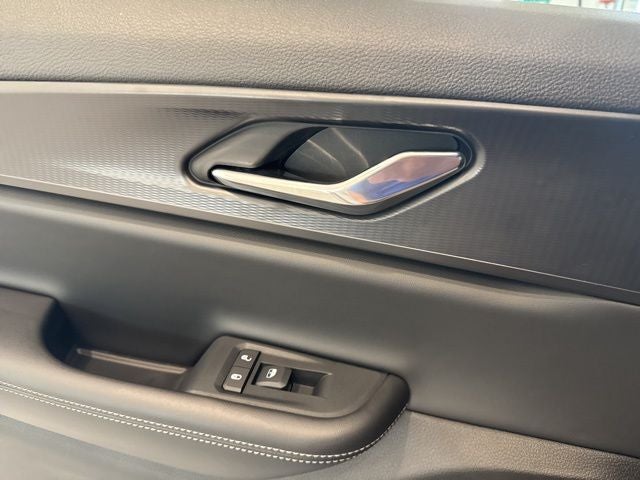 2025 Jeep Grand Cherokee GRAND CHEROKEE LAREDO 4X4