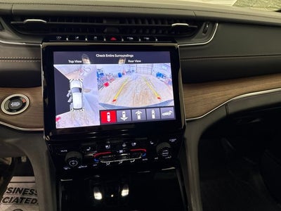 2022 Jeep Grand Cherokee Summit 4x4