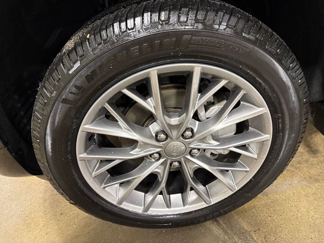 2022 Jeep Grand Cherokee Summit 4x4