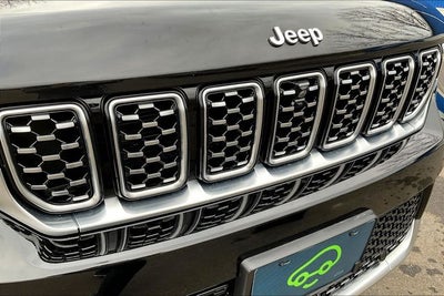 2022 Jeep Grand Cherokee Summit 4x4