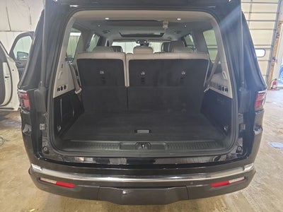 2022 Jeep Wagoneer Series III 4x4