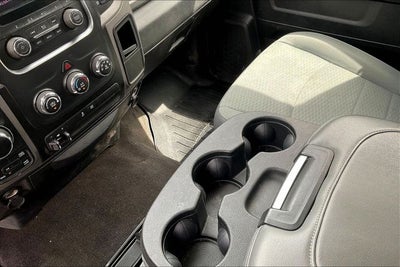 2017 RAM 1500 Tradesman Crew Cab 4x4 6'4' Box