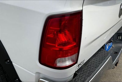 2017 RAM 1500 Tradesman Crew Cab 4x4 6'4' Box