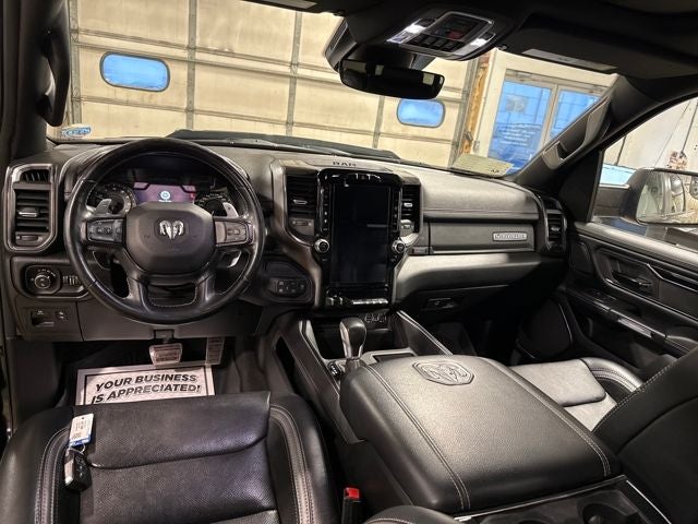 2022 RAM 1500 Laramie Crew Cab 4x4 5'7' Box