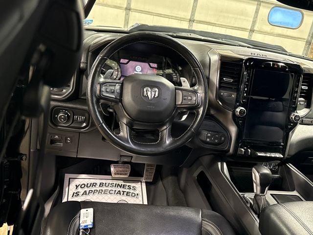 2022 RAM 1500 Laramie Crew Cab 4x4 5'7' Box
