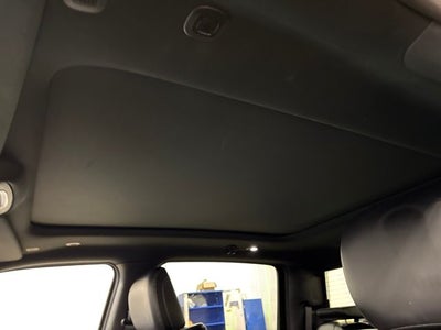 2022 RAM 1500 Laramie Crew Cab 4x4 5'7' Box