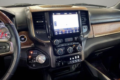 2020 RAM 1500 Laramie Longhorn Crew Cab 4x4 5'7' Box