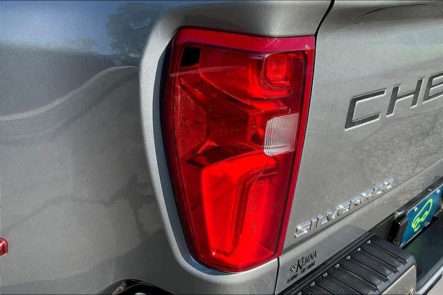 2026 Chevrolet Silverado 3500 HD Crew Cab, Long Bed, High Country Dual Rear Wheel, RWD