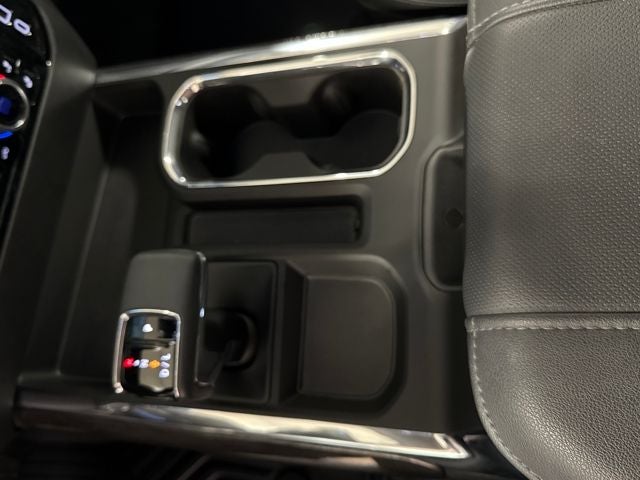 2025 Chevrolet Silverado 1500 4WD Crew Cab Short Bed LTZ