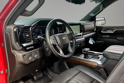 2025 Chevrolet Silverado 1500 4WD Crew Cab Short Bed High Country