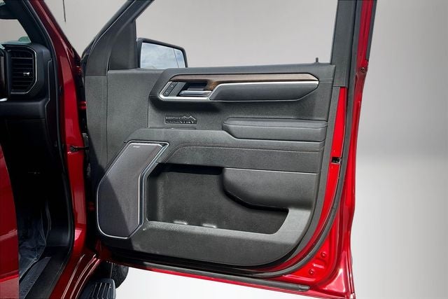 2025 Chevrolet Silverado 1500 4WD Crew Cab Short Bed High Country