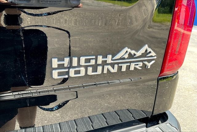 2025 Chevrolet Silverado 1500 4WD Crew Cab Short Bed High Country