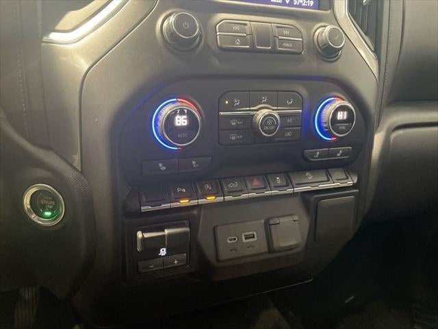 2020 Chevrolet Silverado 1500 4WD Crew Cab Short Bed RST