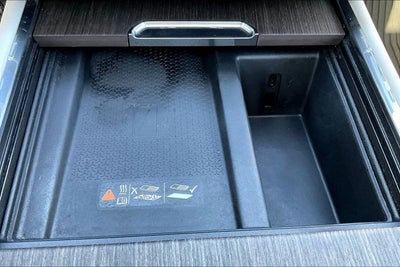 2024 GMC Acadia AWD Denali