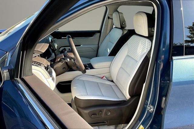 2024 GMC Acadia AWD Denali