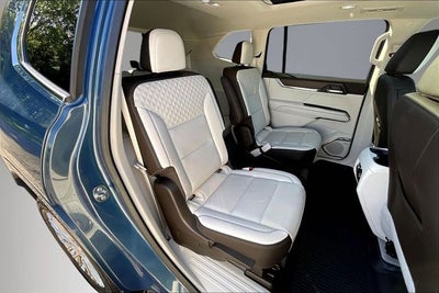 2024 GMC Acadia AWD Denali