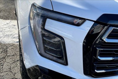 2025 GMC Yukon 4WD AT4