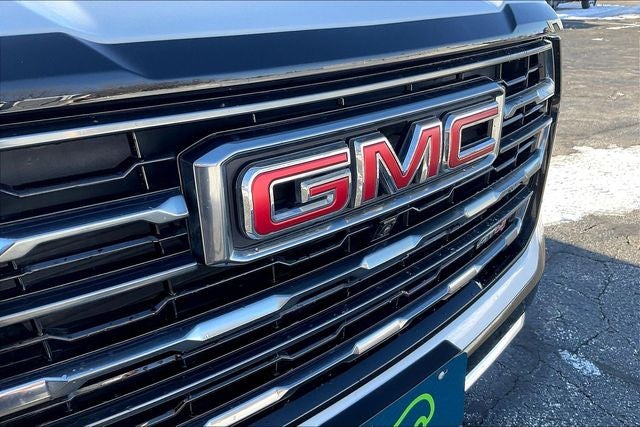 2025 GMC Yukon 4WD AT4