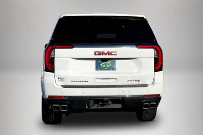 2025 GMC Yukon 4WD AT4