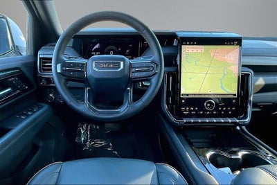 2025 GMC Yukon 4WD AT4