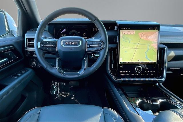 2025 GMC Yukon 4WD AT4