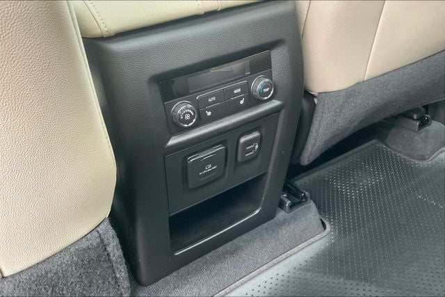 2023 Chevrolet Traverse AWD Premier