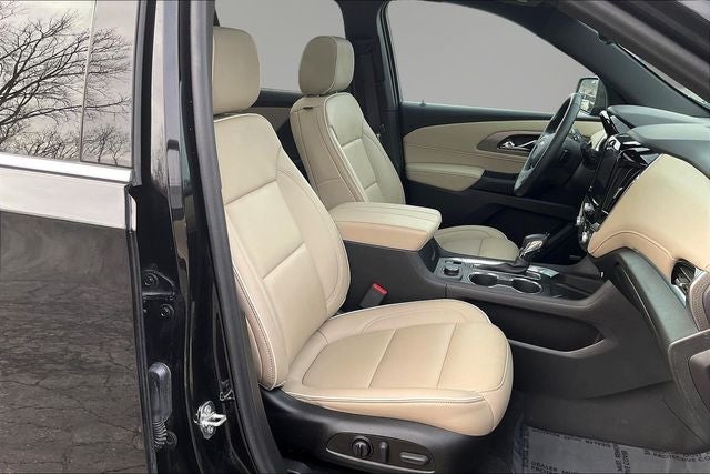 2023 Chevrolet Traverse AWD Premier