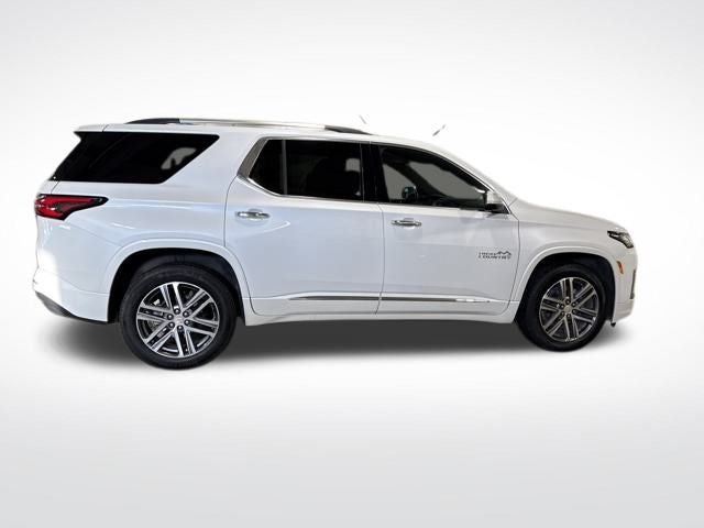 2023 Chevrolet Traverse AWD High Country