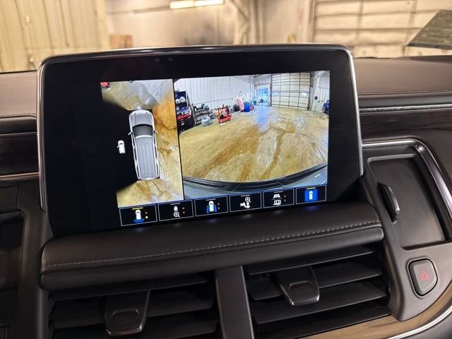 2022 Chevrolet Suburban 4WD Z71