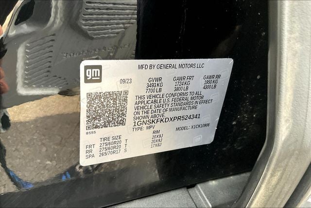 2023 Chevrolet Suburban 4WD Premier