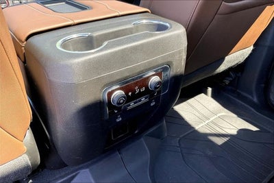 2023 Chevrolet Suburban 4WD High Country