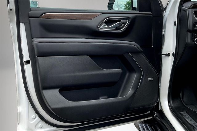 2023 Chevrolet Suburban 4WD High Country