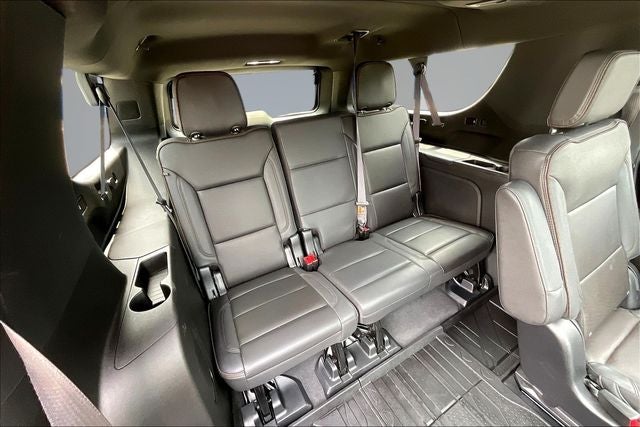 2023 Chevrolet Suburban 4WD High Country