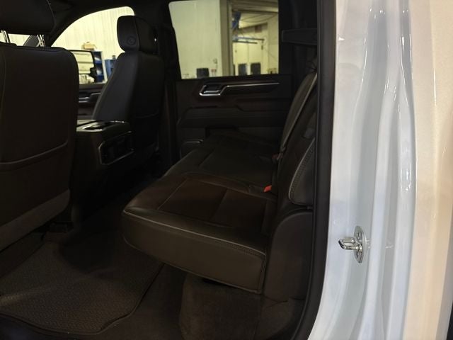 2025 GMC Sierra 3500HD 4WD Crew Cab Long Bed Denali