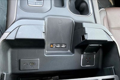 2023 GMC Sierra 1500 4WD Crew Cab Short Box Denali