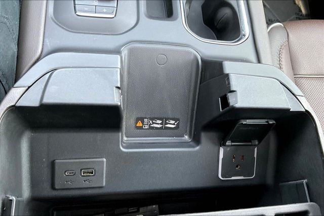 2023 GMC Sierra 1500 4WD Crew Cab Short Box Denali